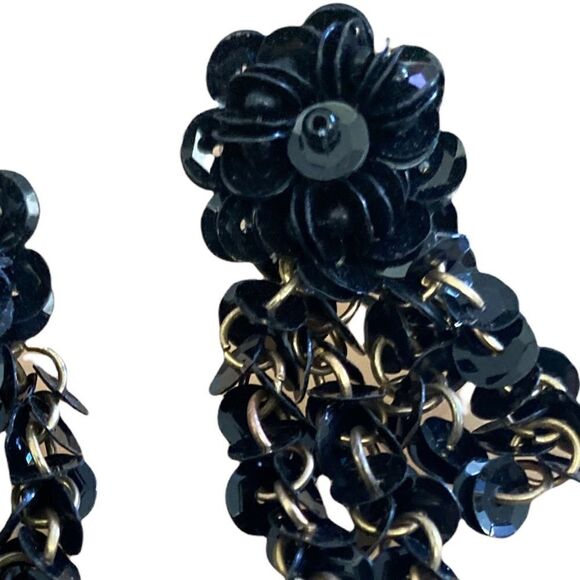 Vintage earrings, black sequin, flower, cluster fringe , pierced - Picture 4 of 4